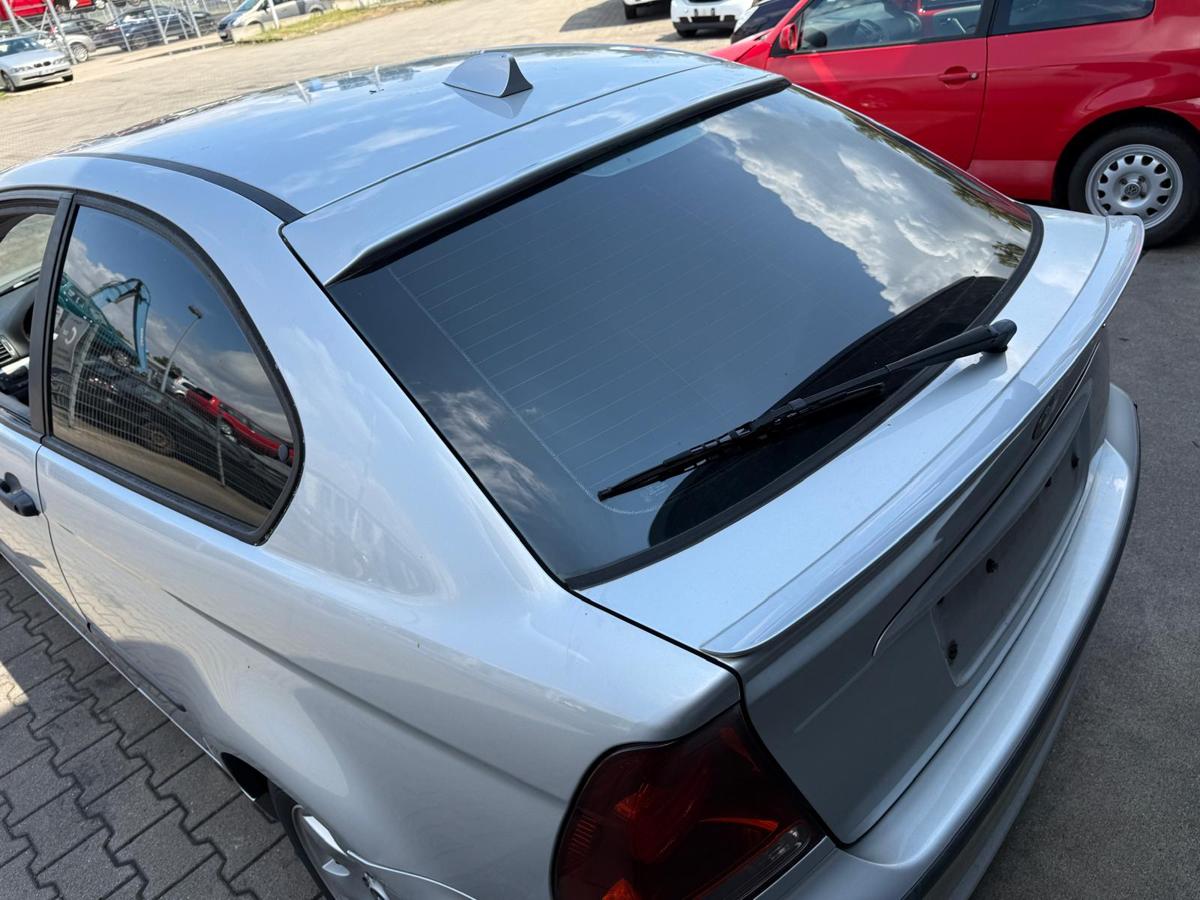 BMW E46 Compact original Heckklappe mit Heckscheibe 354 Titansilber Rohbau BJ04